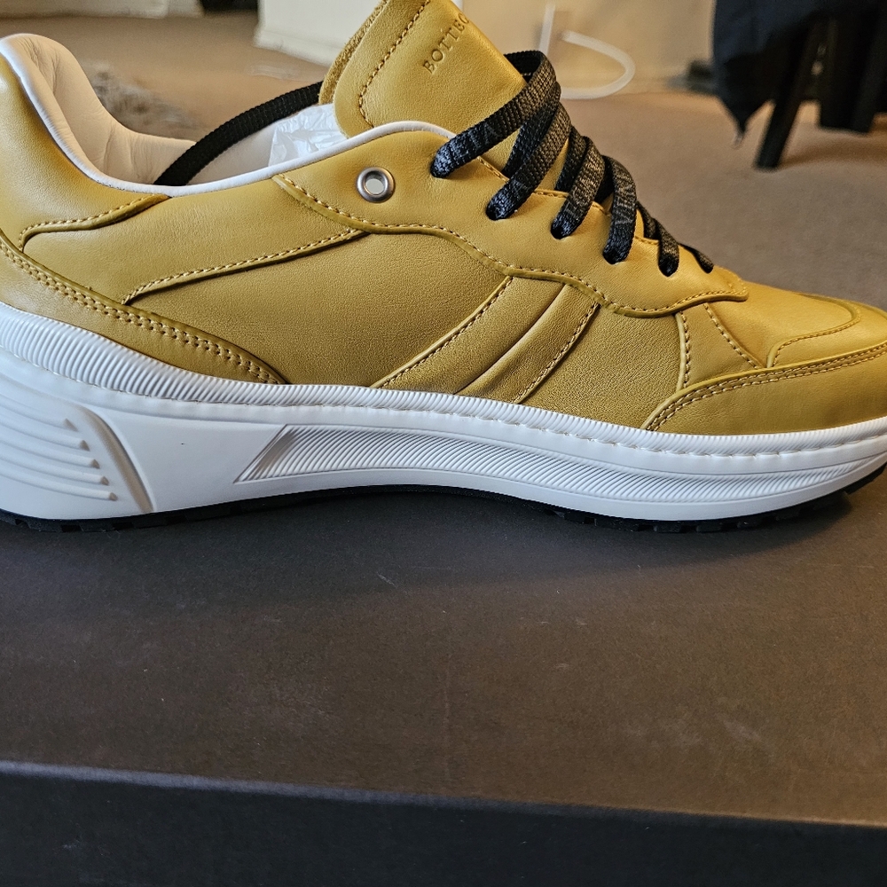 Bottega Veneta Yellow Sneakers - Picture 10 of 12